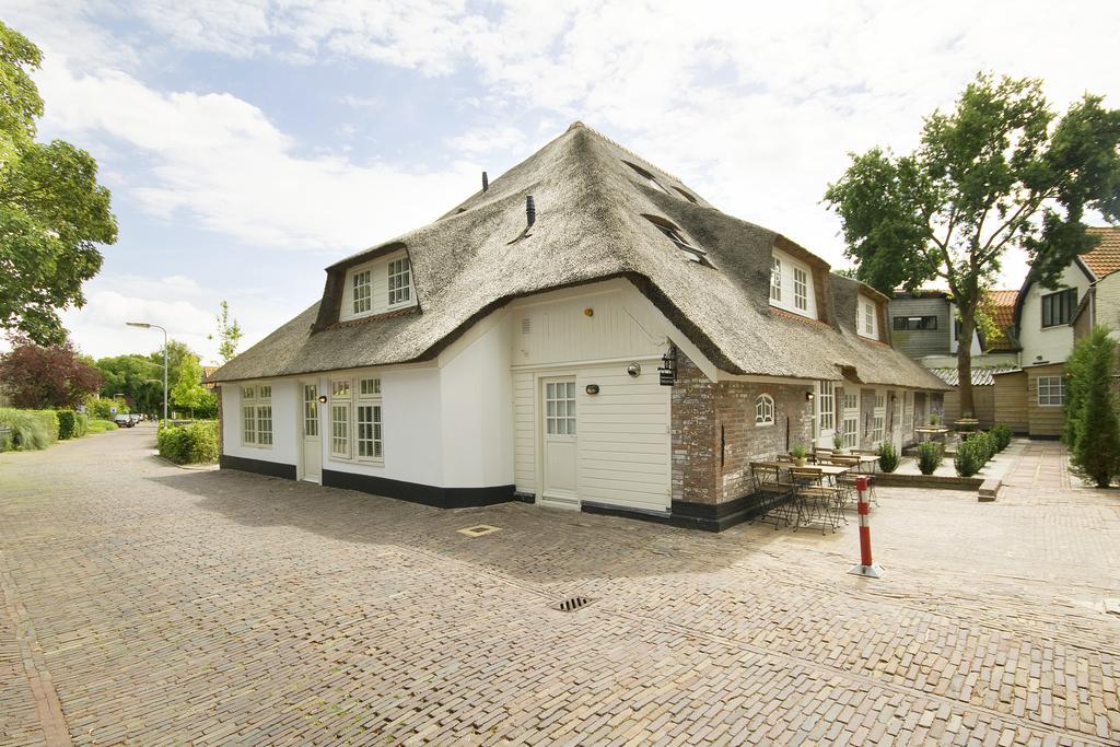 Karel de Grote Bergen Aparthotel Buitenkant foto